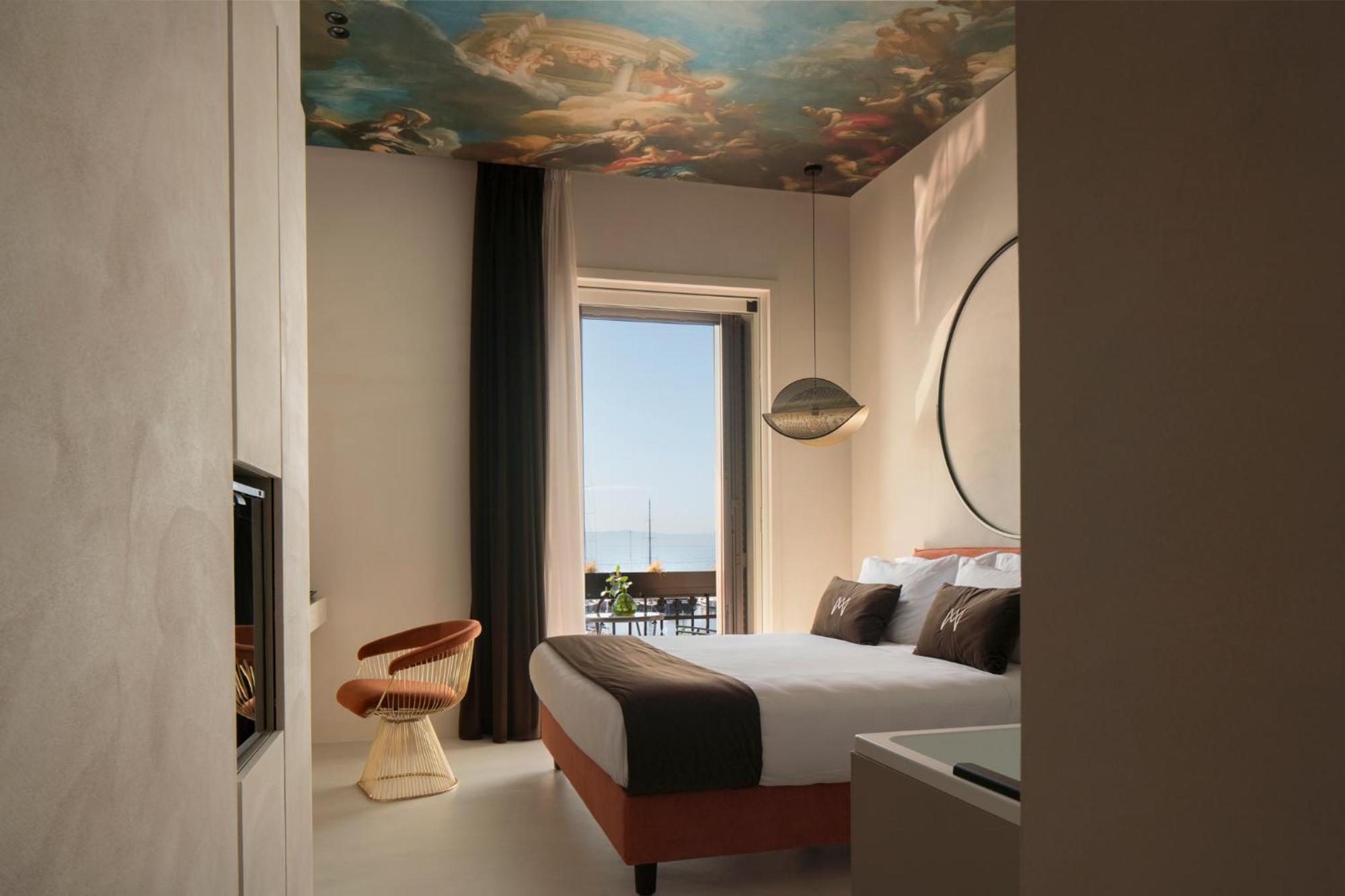 Demetra Luxury Suites Naples Extérieur photo