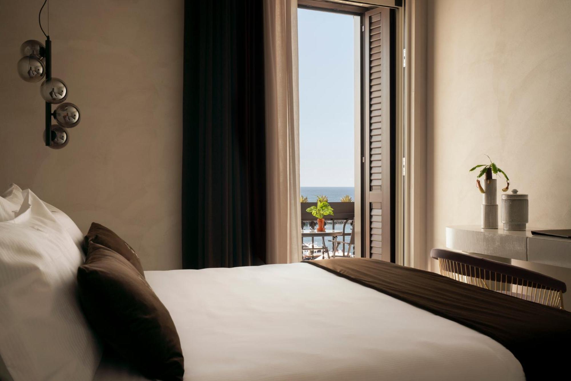 Demetra Luxury Suites Naples Extérieur photo
